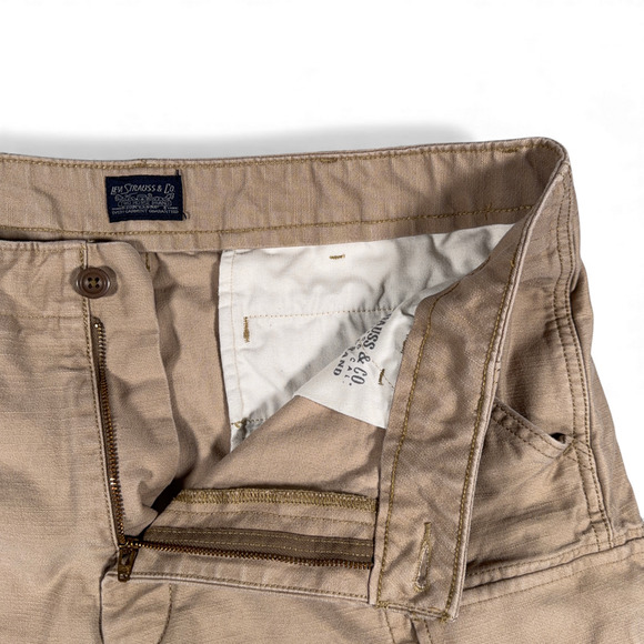 Levis Cargo Shorts Mens 36 Brown Cotton Khaki Canvas Baggy Safari White Tab - Picture 3 of 8